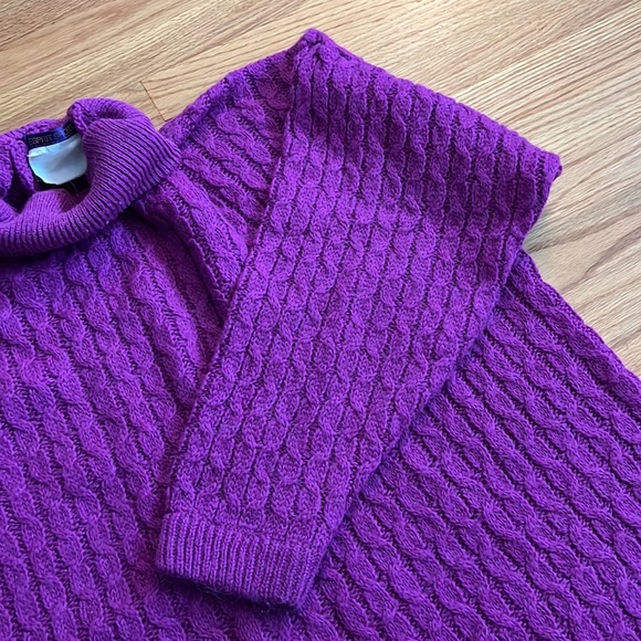 Vintage Oversized Purple Knit Sweater - Picture 6 of 7